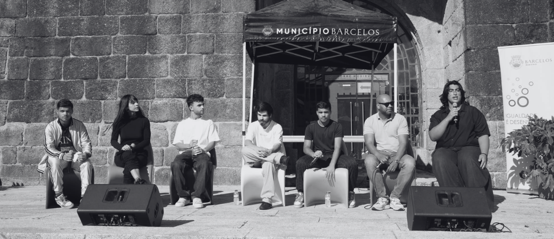 Barcelos inaugurou exposição fotográfica “Viagem Cigana”