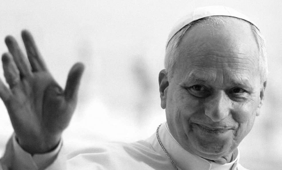 Papa vai ser operado e pede aos fiéis que rezem por ele